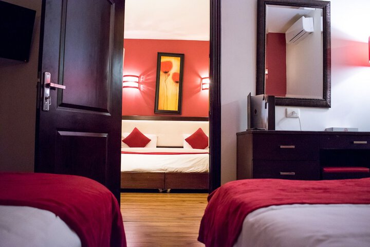Room 30 of 149