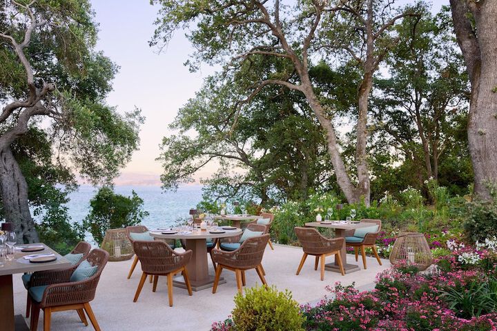 Dining 524 of 594