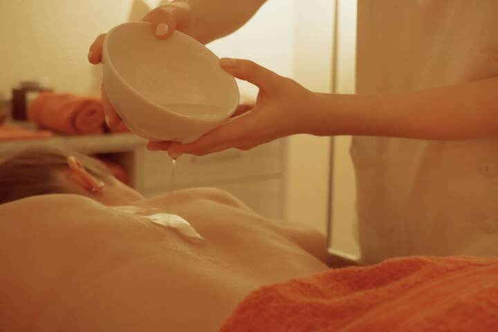 Spa 31 of 54