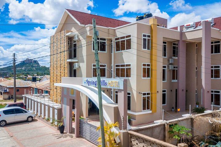 Springhills Hotel Dodoma