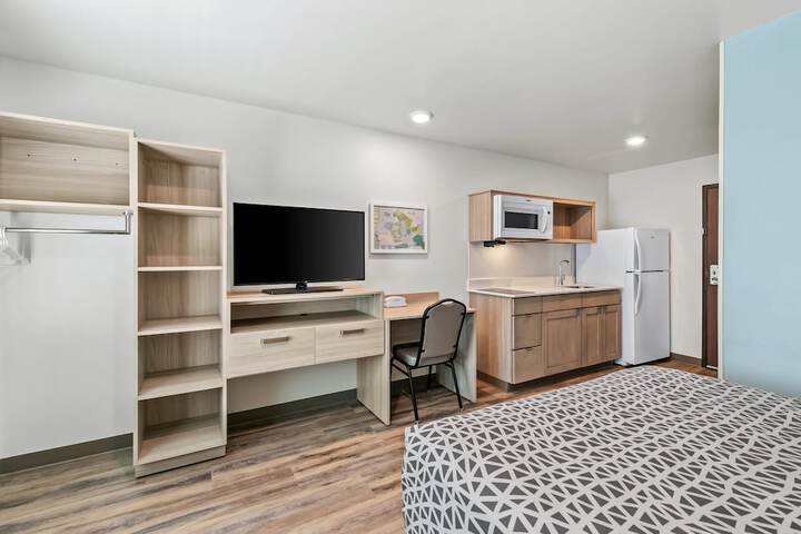 Room 34 of 71