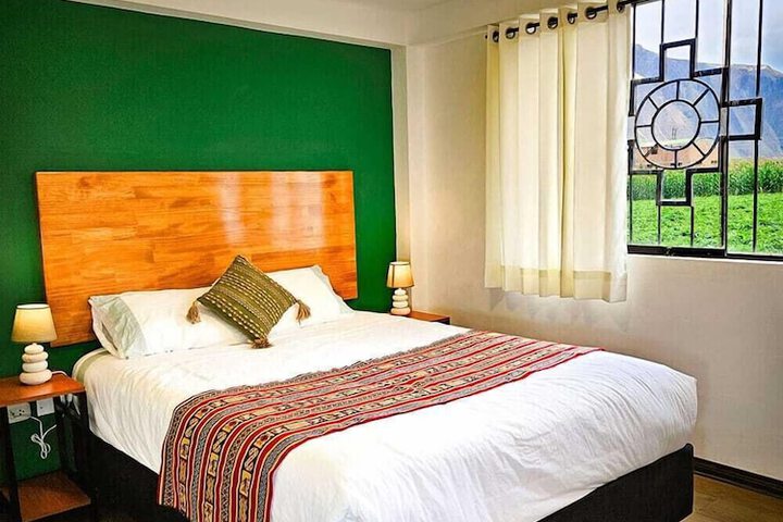 Room 2 of 34