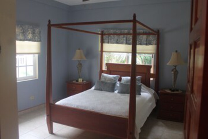 Room 60 of 85