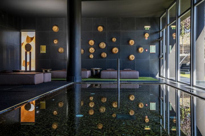 Pools & Facilities