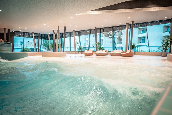 Pool 58 of 156