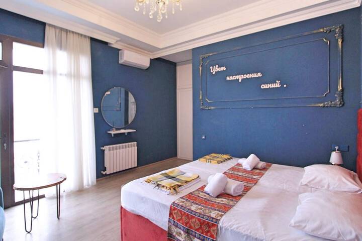 Room 5 of 66