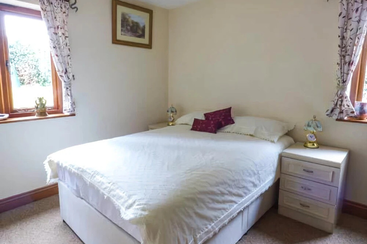 Room 4 of 21