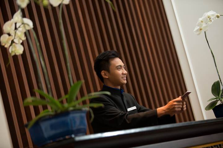 Hotel Lobby