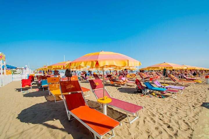 Beach 67 of 71