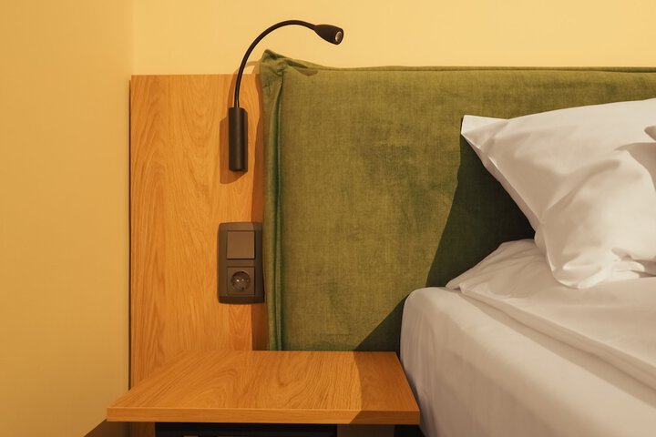 Room 25 of 74
