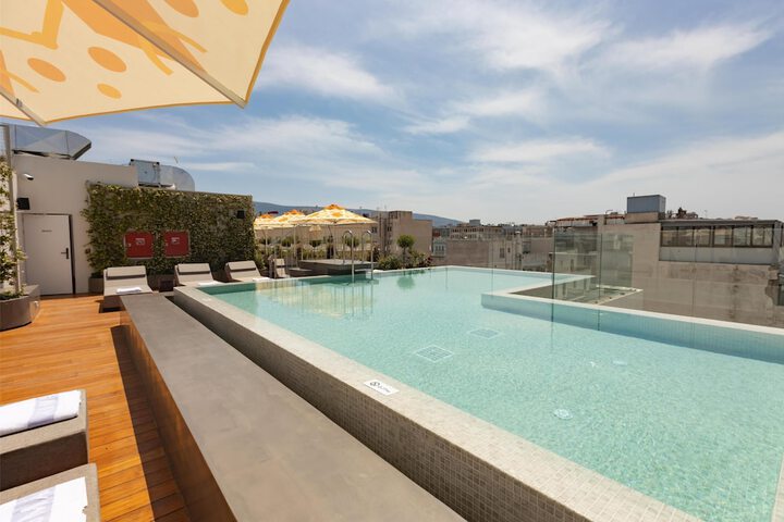 Pool 64 of 91