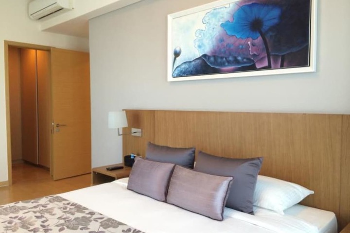 Room 16 of 135