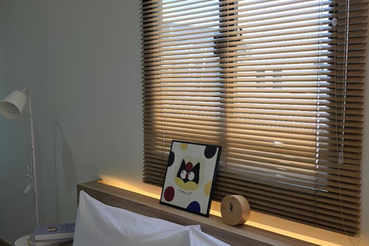 Room 4 of 26