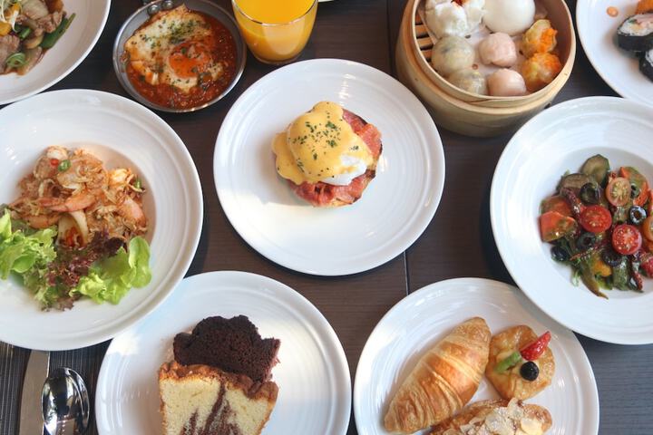Breakfast/Coffee Service 184 of 261