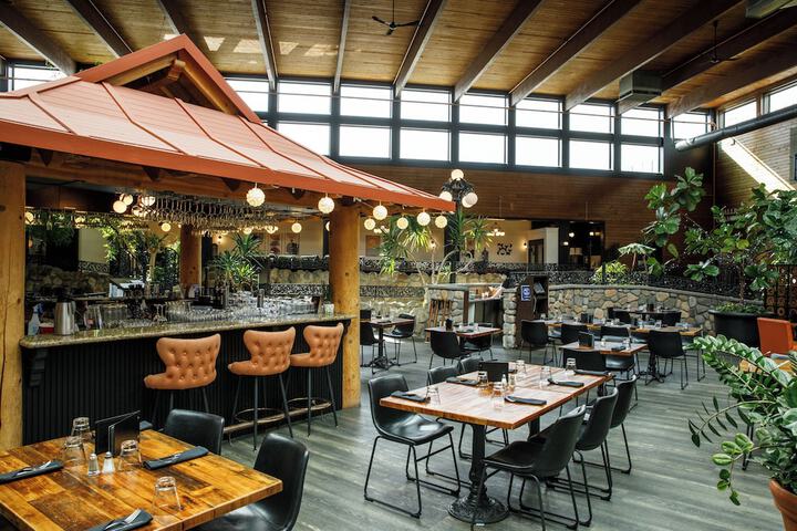 Dining 96 of 152