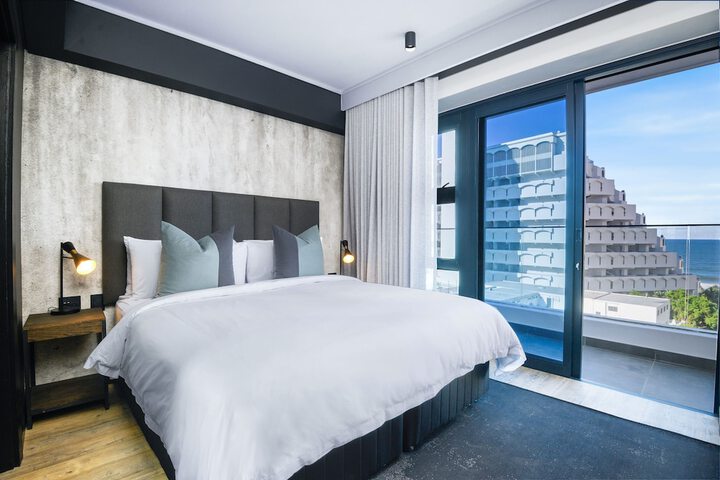 Room 75 of 210