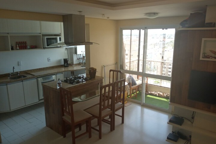 Room 7 of 12
