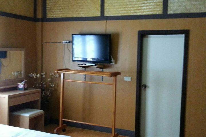 Room 15 of 26