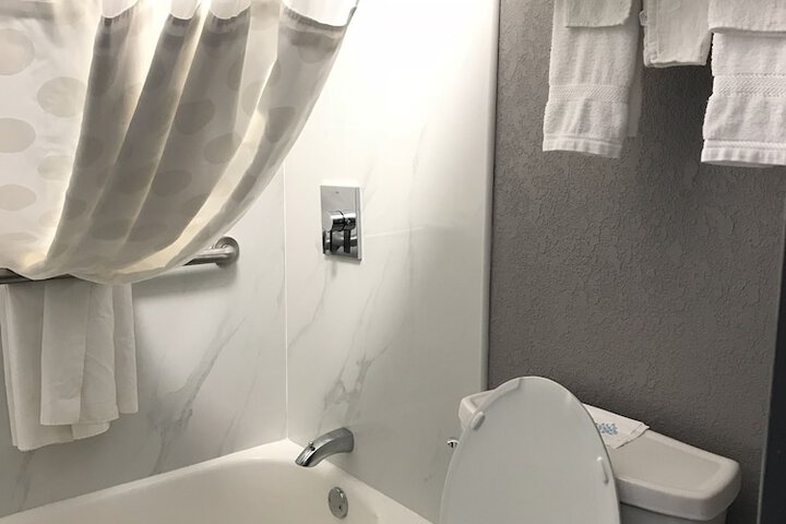 Room 31 of 101