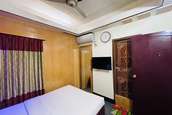 Room 41 of 74