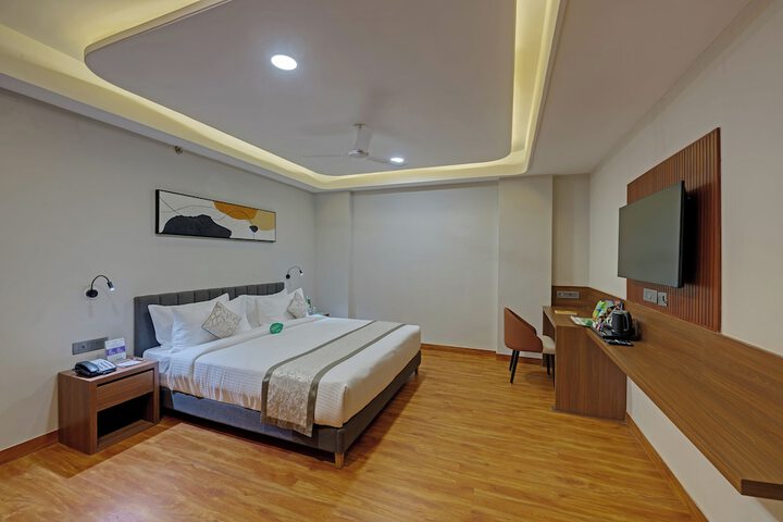 Room 10 of 26