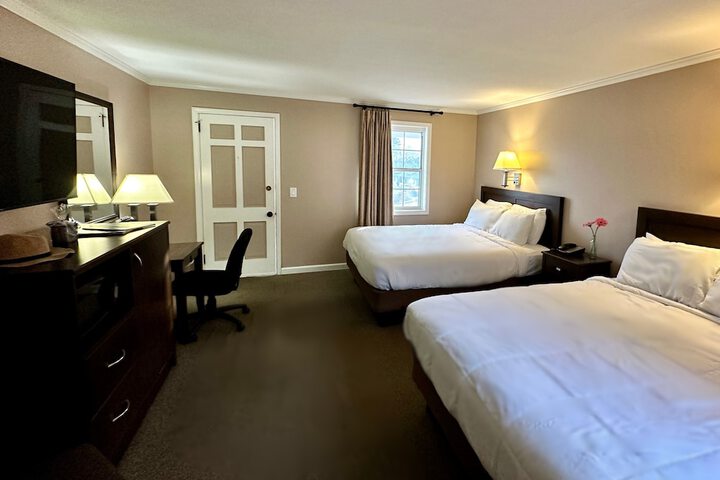 Room 8 of 52
