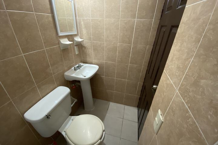 Room 7 of 30