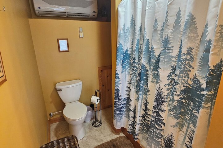 Room 75 of 117