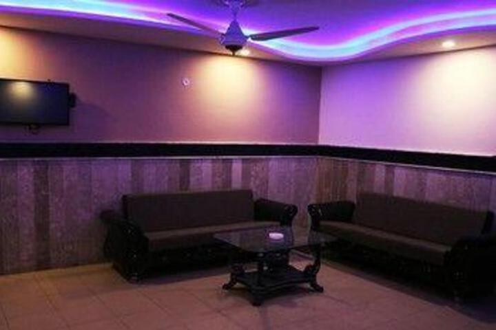 Photo 9
