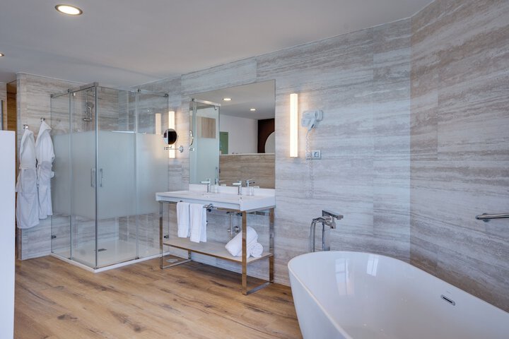 Bathroom Interior Photo