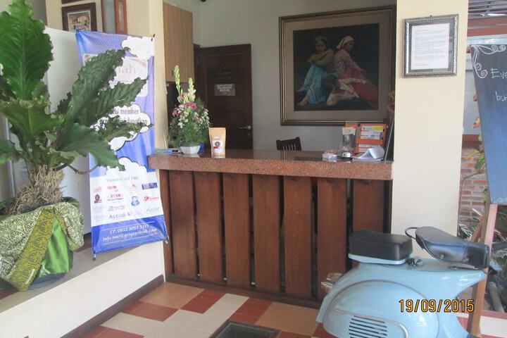 Hotel Interior 5 of 23