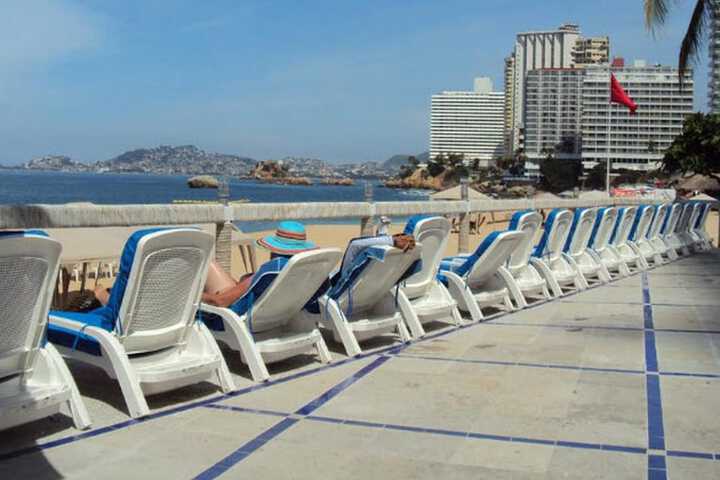 Sundeck