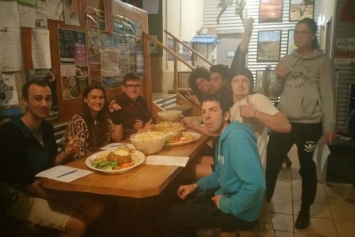 Dining 19 of 34