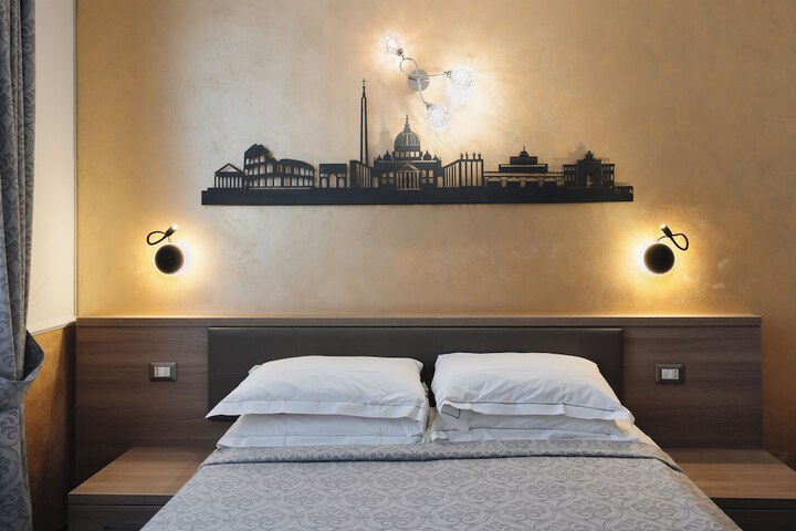 Room 77 of 180