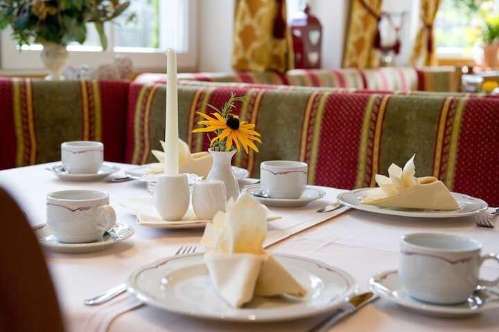 Breakfast/Coffee Service 37 of 46
