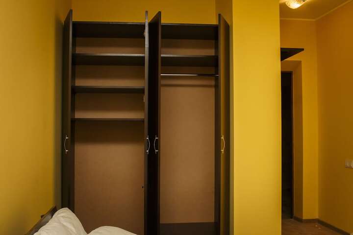 Room 19 of 60