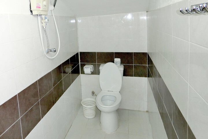 Room 20 of 34