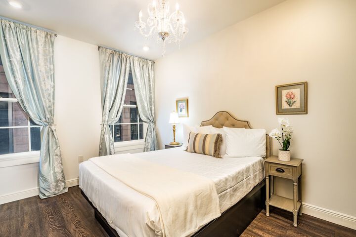 Room 41 of 182