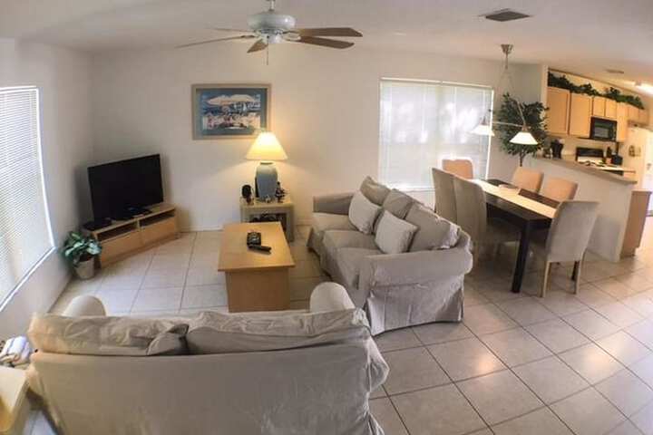 Room 12 of 15