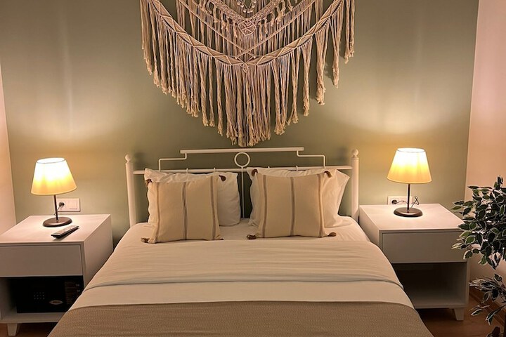 Room 15 of 35