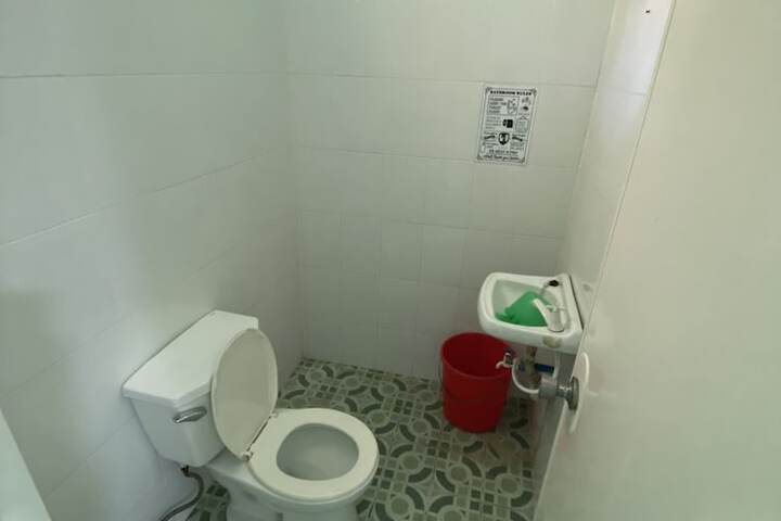 Room 27 of 59