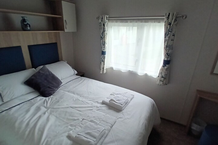 Room 15 of 29