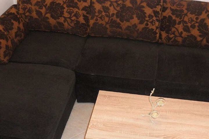 Room 2 of 102