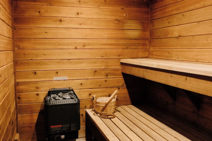 Spa 50 of 74