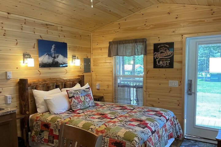 Room 165 of 504
