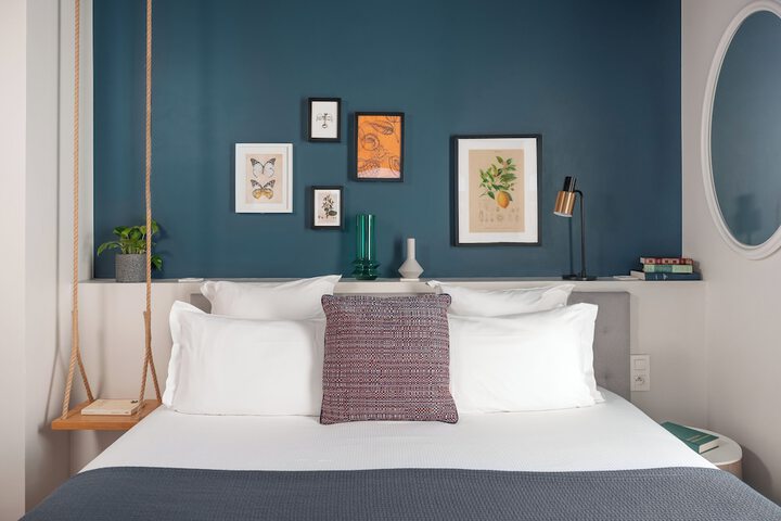 Room 22 of 65