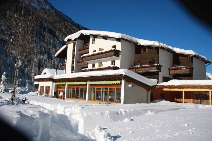 Hotel 43 of 48