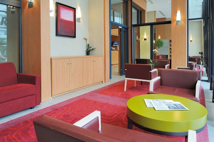 Hotel Lobby