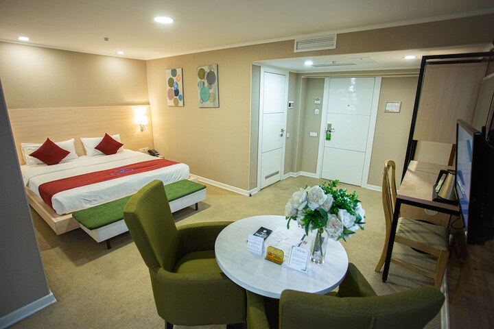 Room 35 of 119