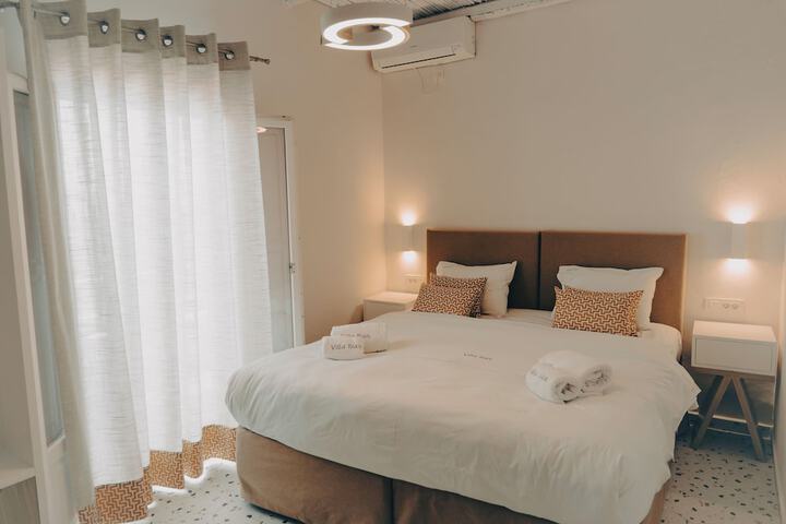 Room 50 of 188